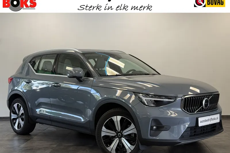 Volvo XC40 (2022)