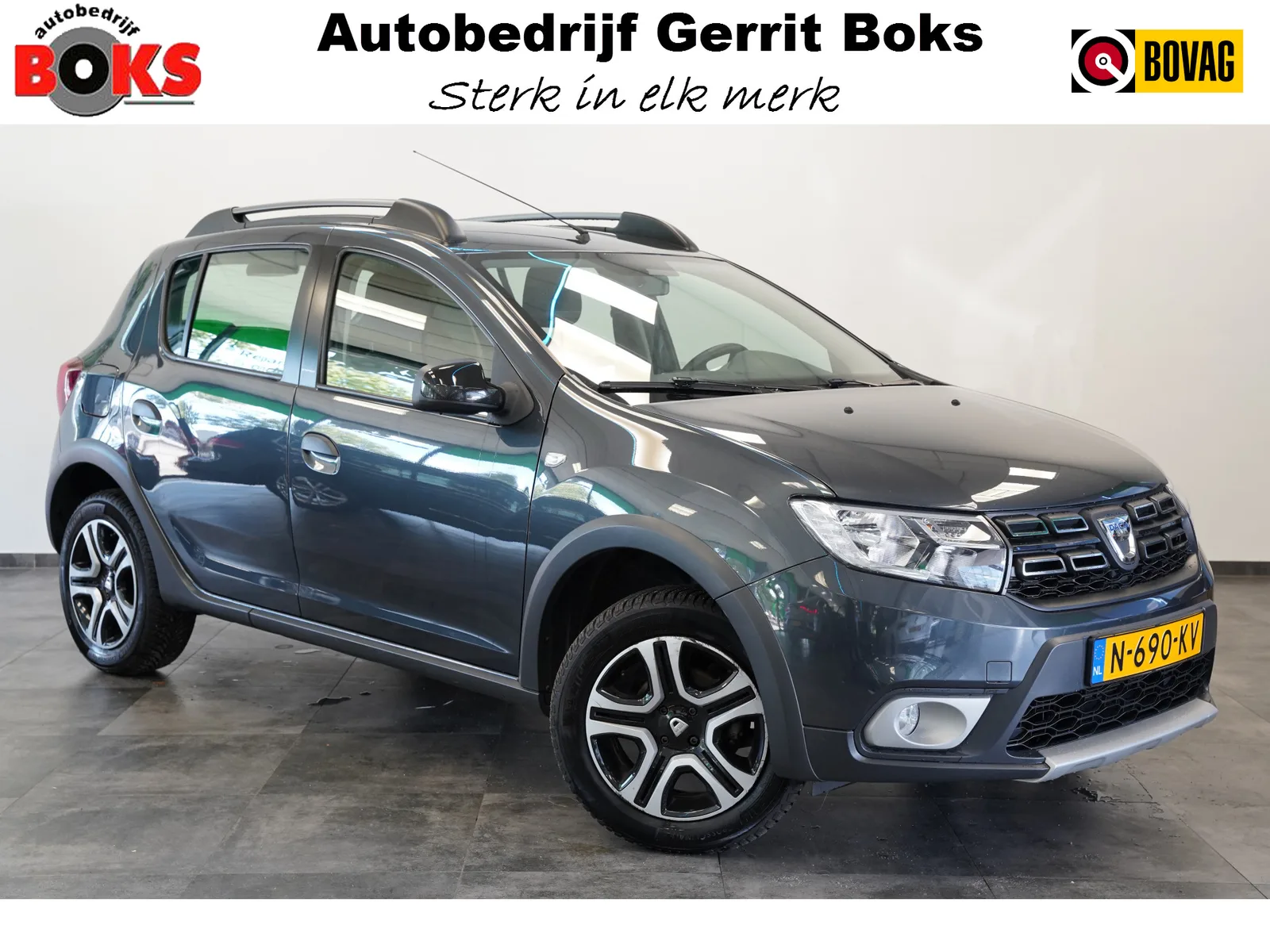 Dacia Sandero Stepway (2019) — foto 1
