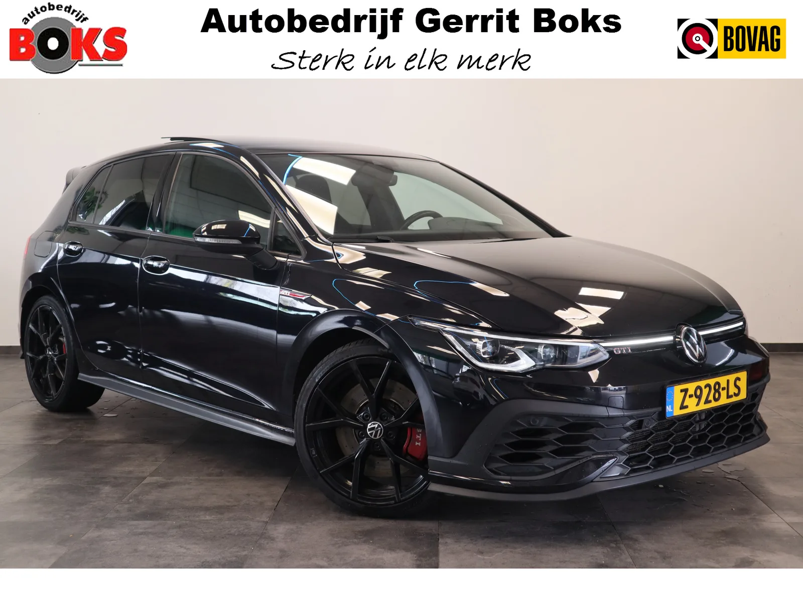 Volkswagen Golf (2022) — foto 1