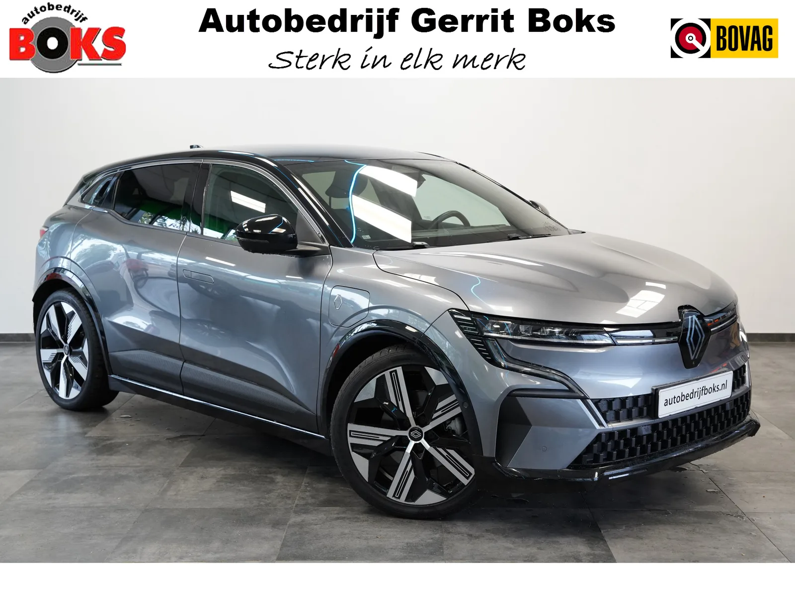 Renault Mégane E-Tech (2023) — foto 1