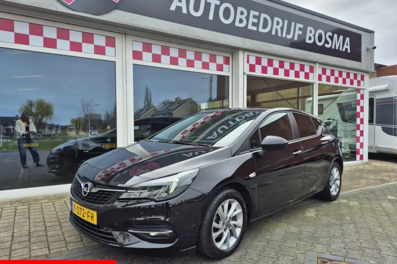 Opel Astra (2020)