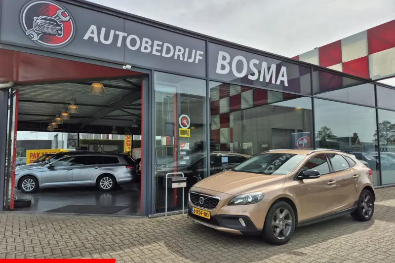 Volvo V40 (2013)
