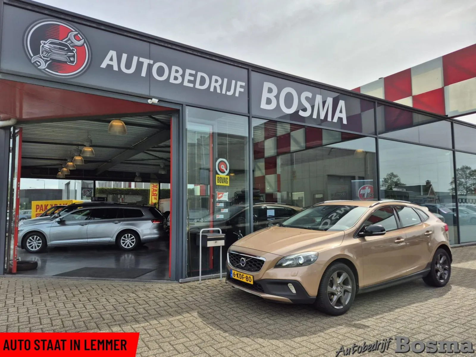 Volvo V40 (2013) — foto 1