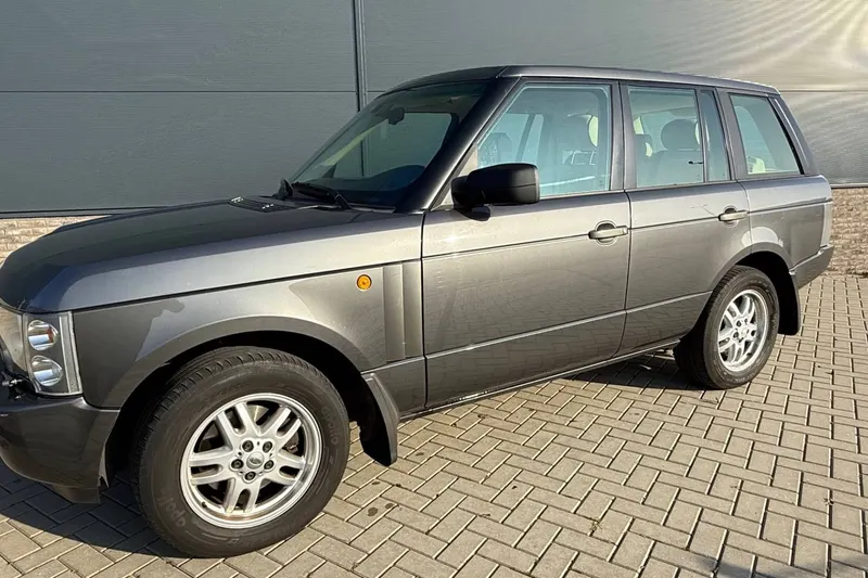 Land Rover Range Rover (2002)