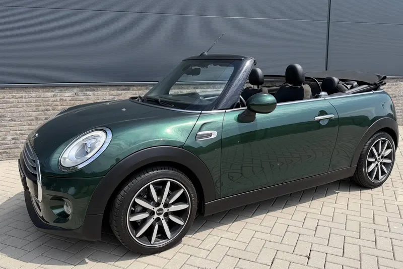 MINI Cooper (2016)