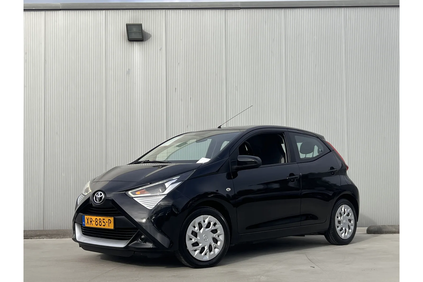 Toyota Aygo (2019) — foto 1