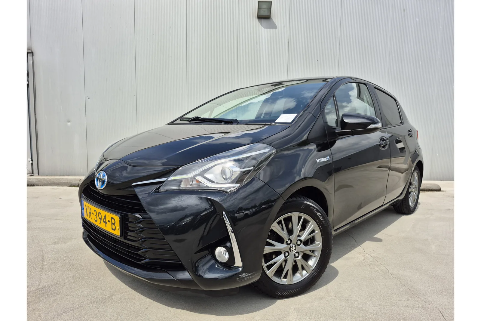 Toyota Yaris (2019) — foto 1