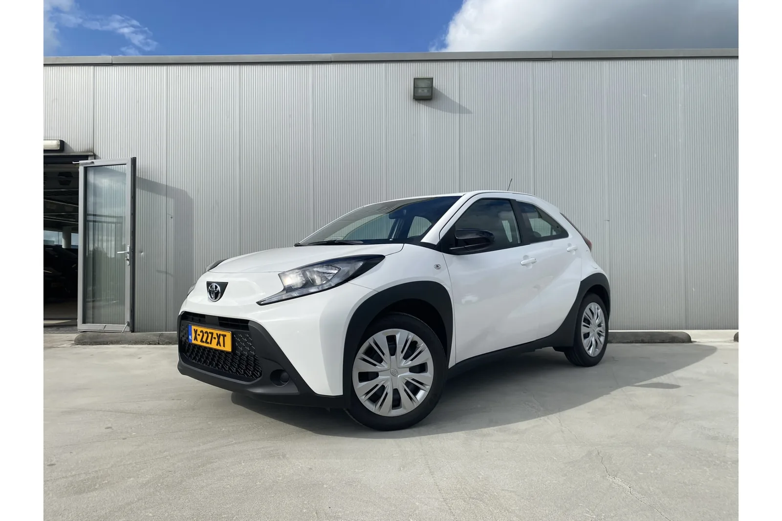 Toyota Aygo X (2024) — foto 1