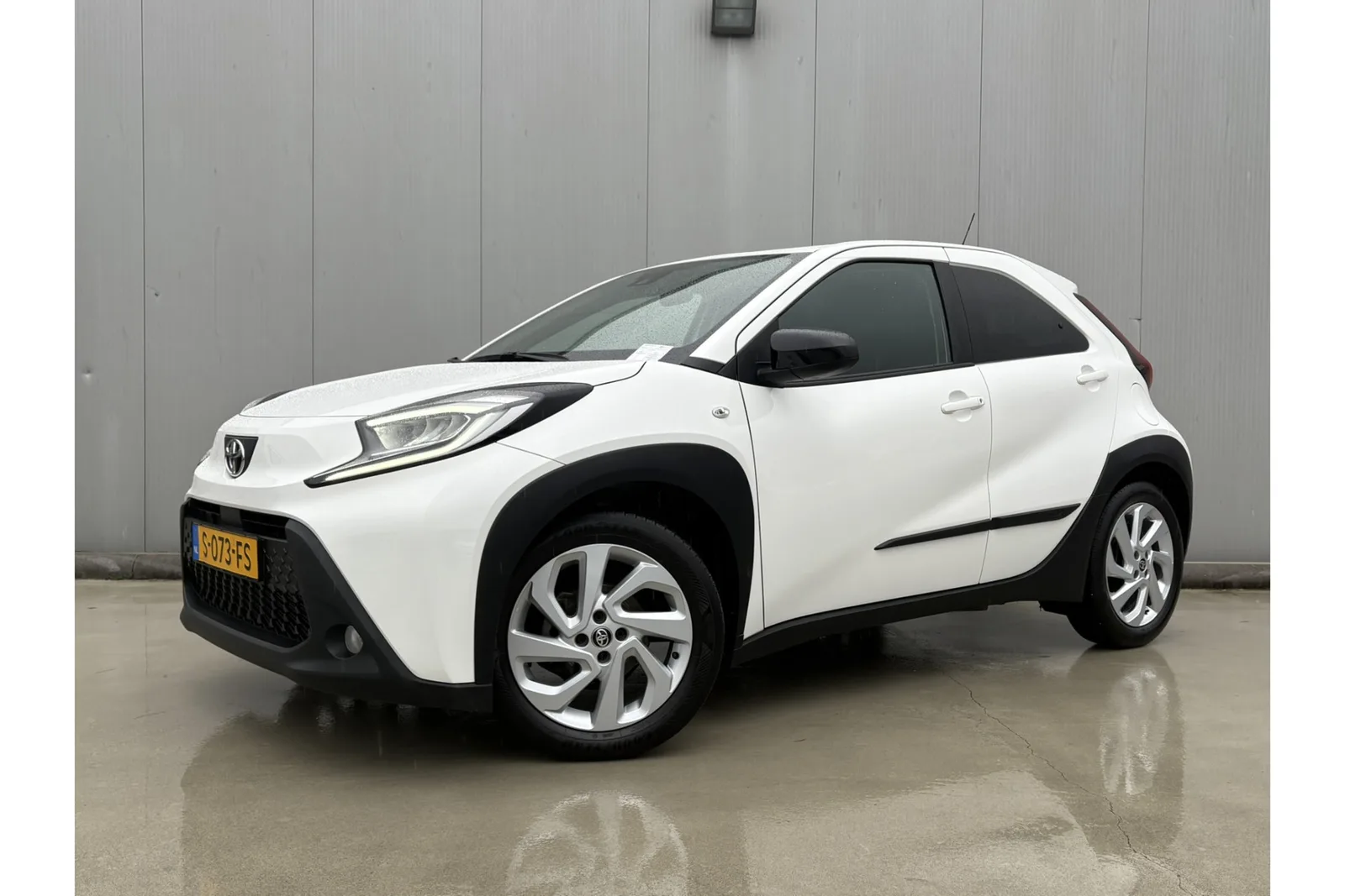 Toyota Aygo X (2023) — foto 1