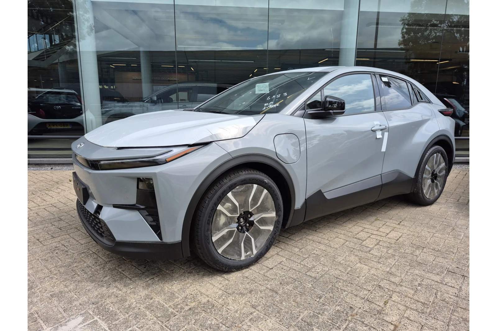 Toyota C-HR+ (2026) — foto 1