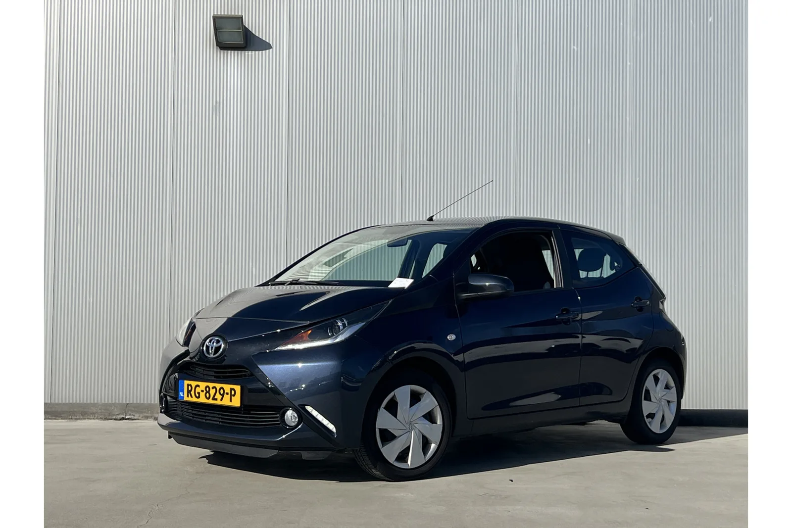 Toyota Aygo (2017) — foto 1