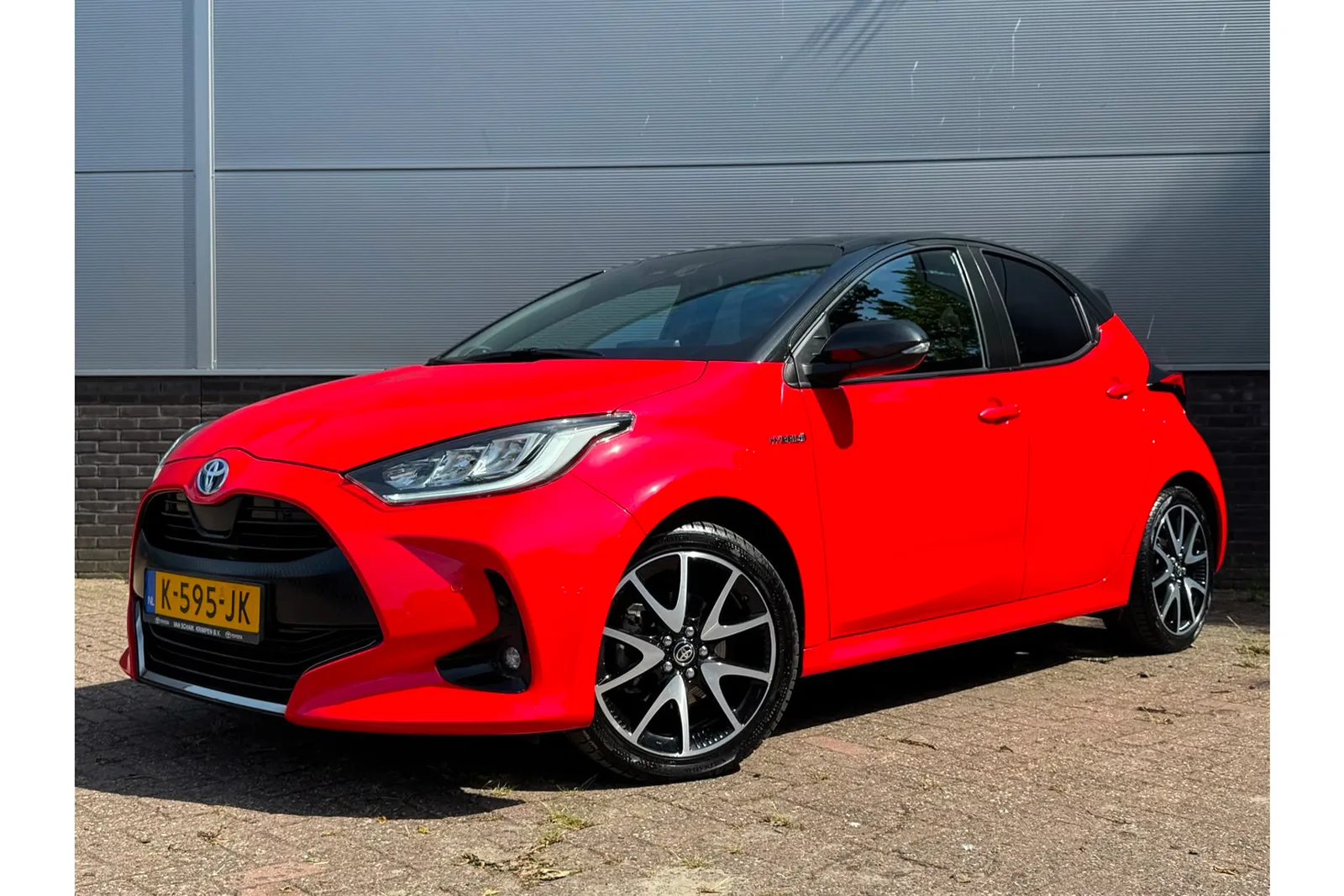 Toyota Yaris (2020) — foto 1