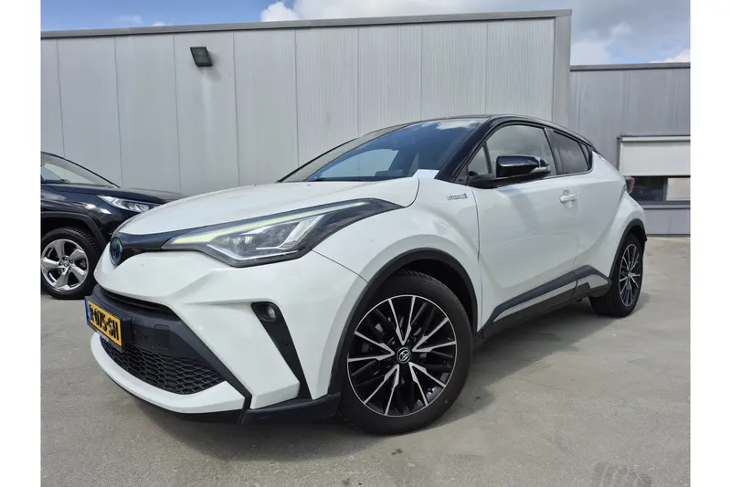 Toyota C-HR (2021)