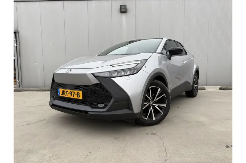Toyota C-HR (2024)