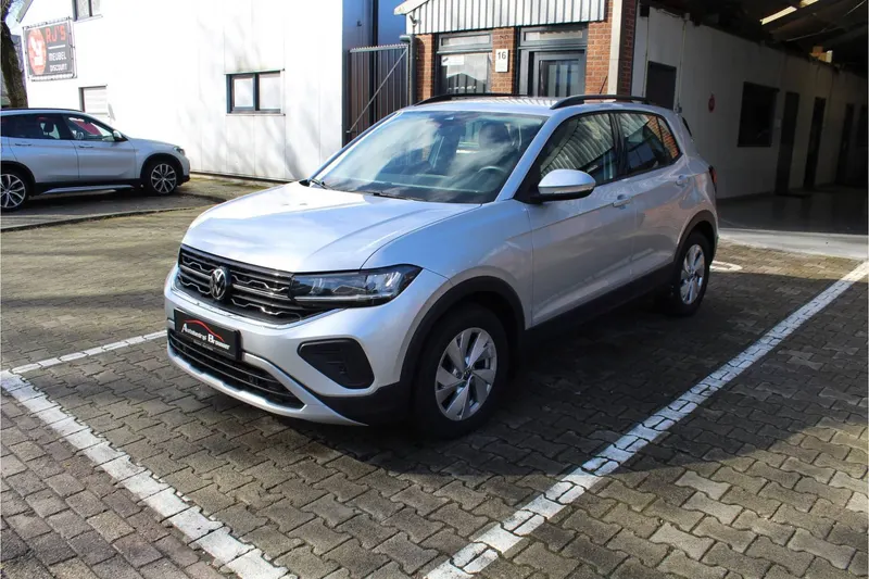 Volkswagen T-Cross (2024)