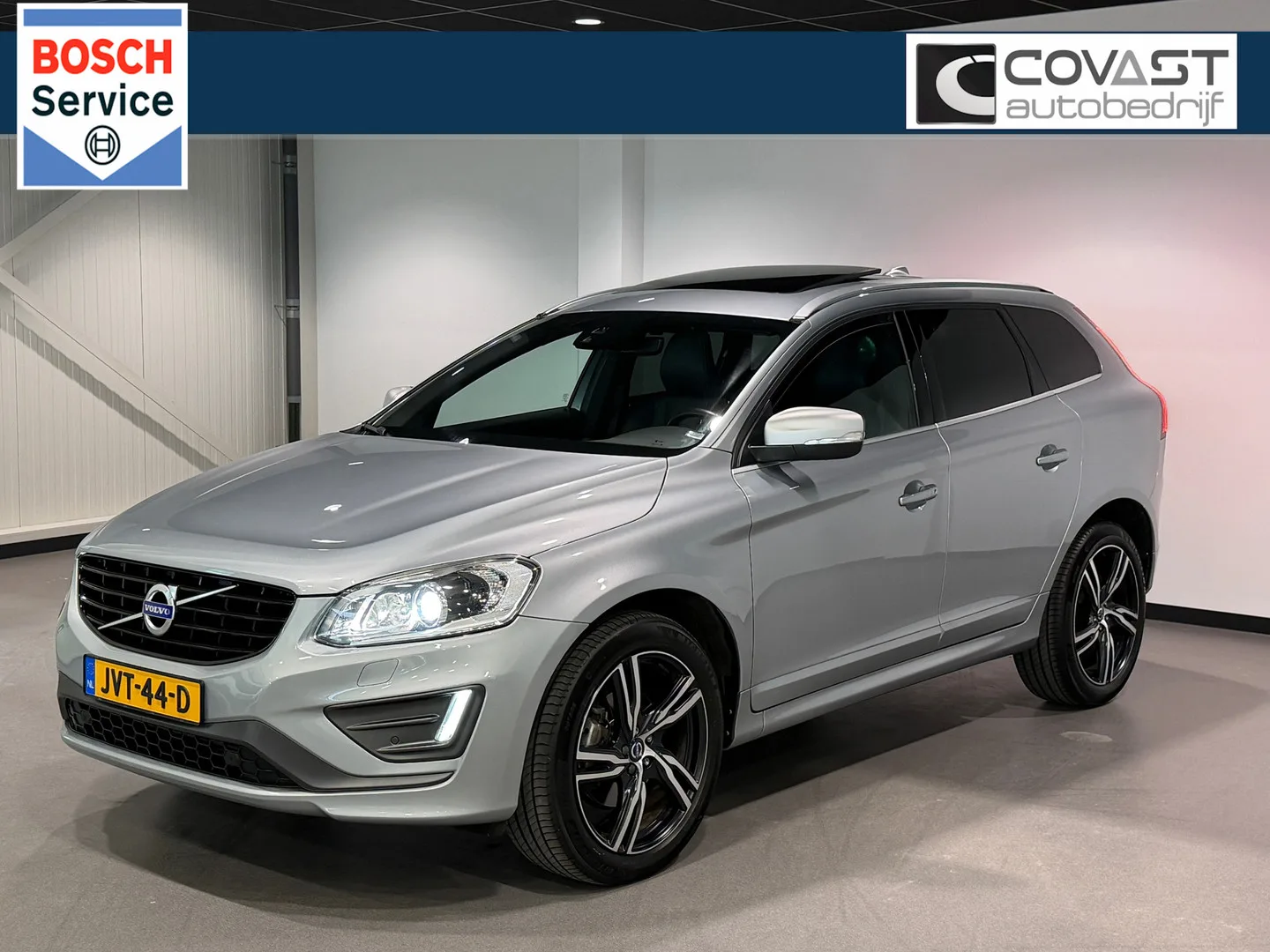 Volvo XC60 (2017) — foto 1