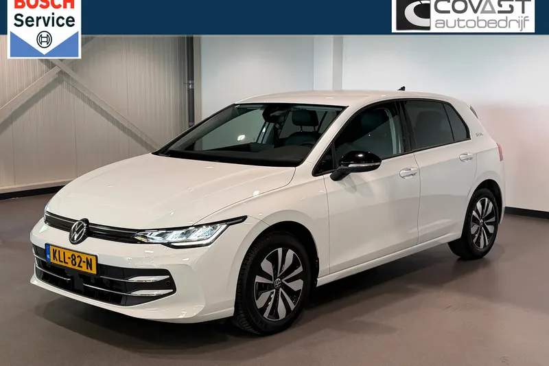 Volkswagen Golf (2025)