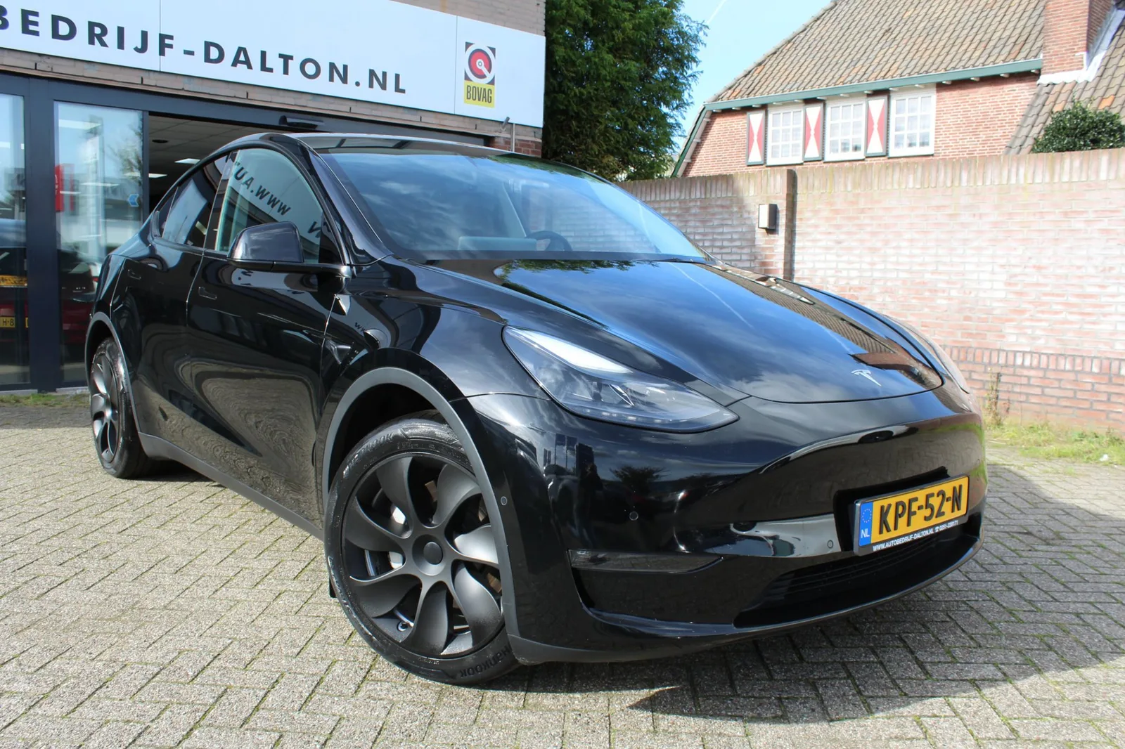 Tesla Model Y (2021) — foto 1
