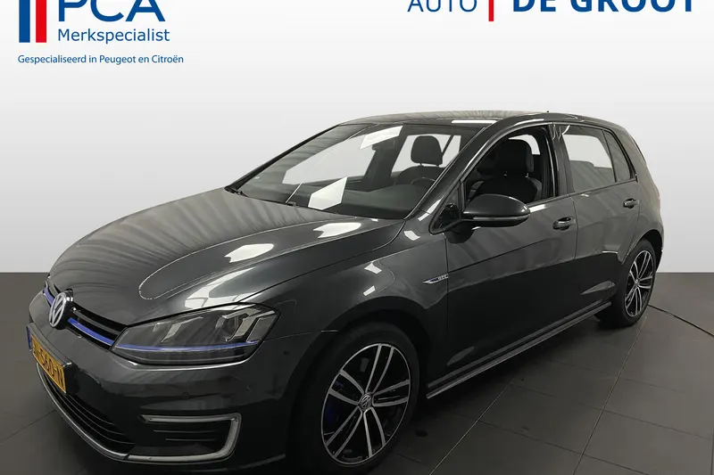 Volkswagen Golf (2015)