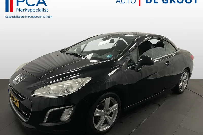 Peugeot 308 (2011)