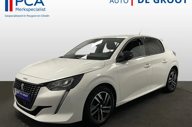 Peugeot 208 (2023)