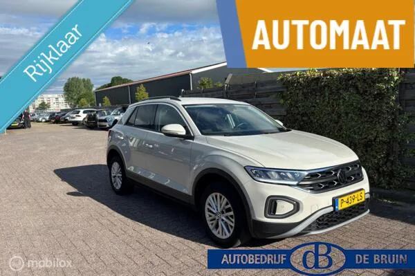 Volkswagen T-Roc (2022) — foto 1