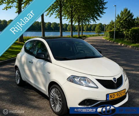 Lancia Ypsilon (2016) — foto 1
