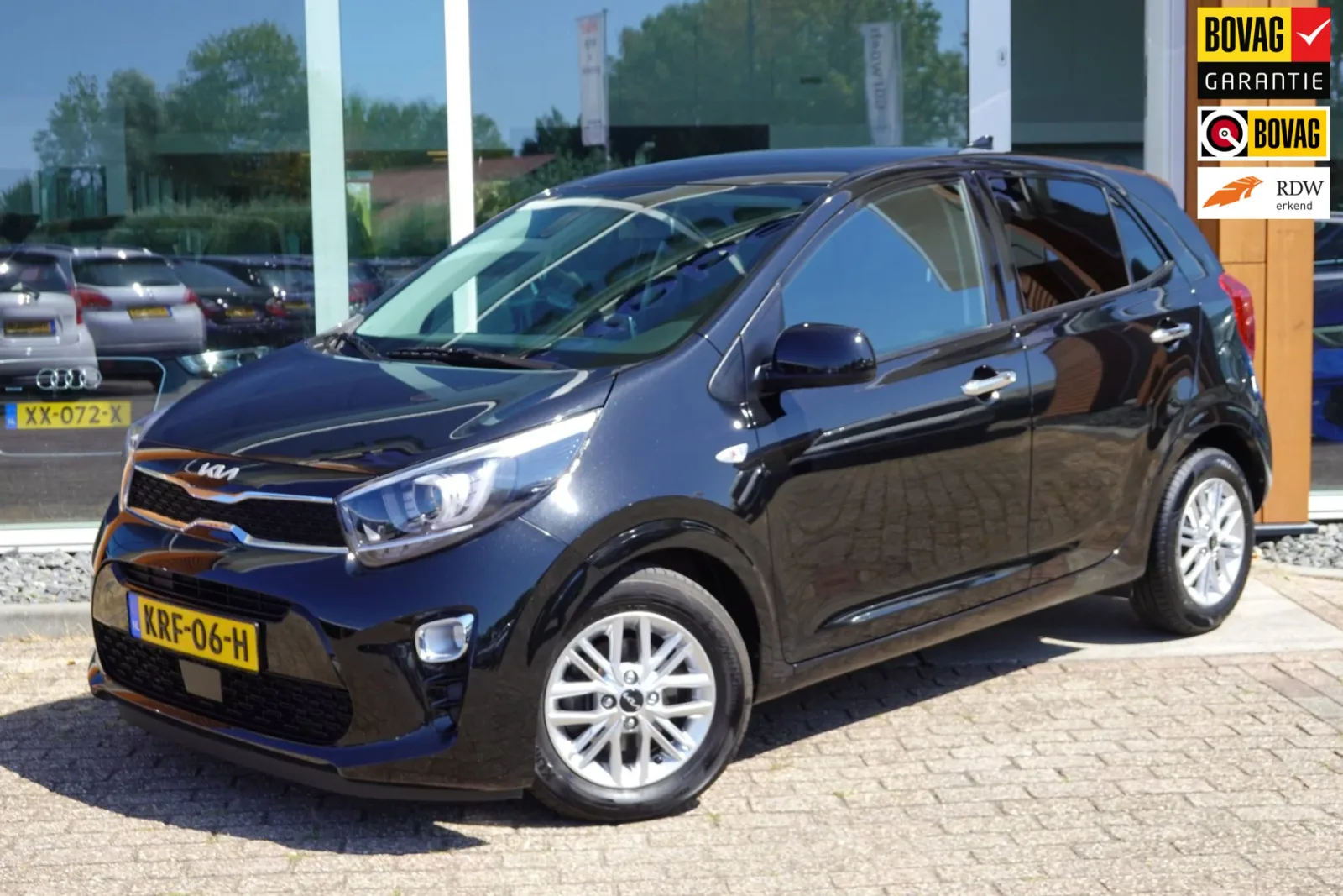 Kia Picanto (2023) — foto 1
