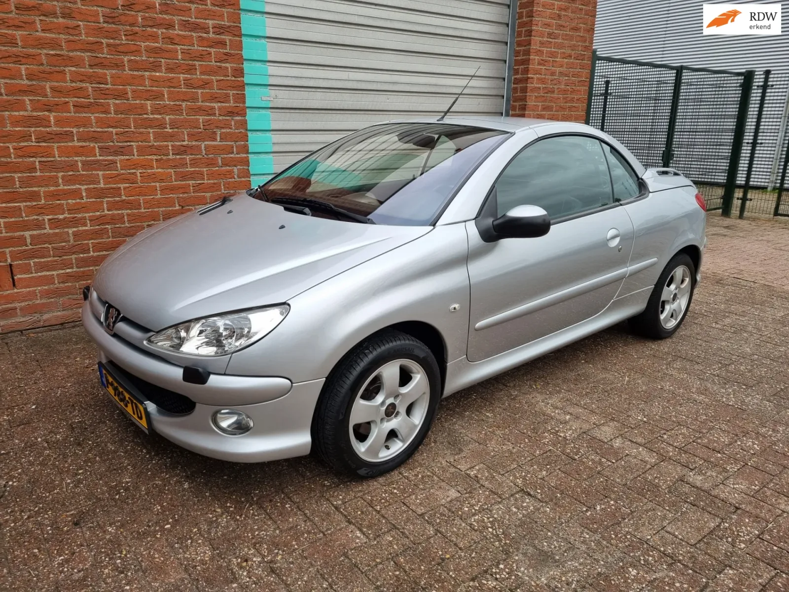 Peugeot 206 (2005) — foto 1