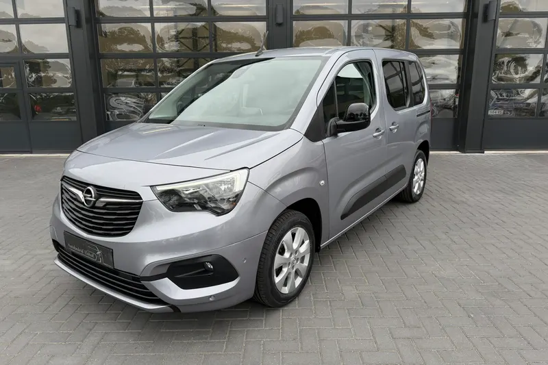 Opel Combo Tour (2021)