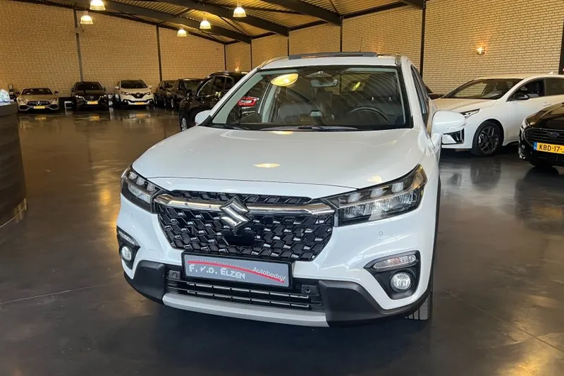Suzuki S-CROSS (2026)