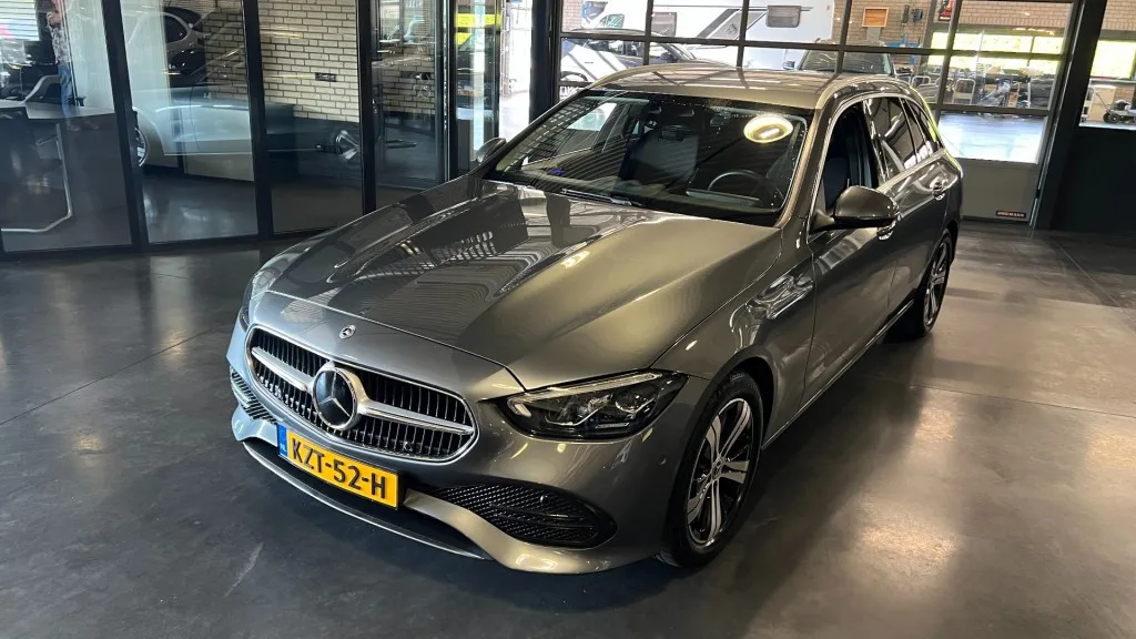 Mercedes-Benz C-Klasse (2022) — foto 1