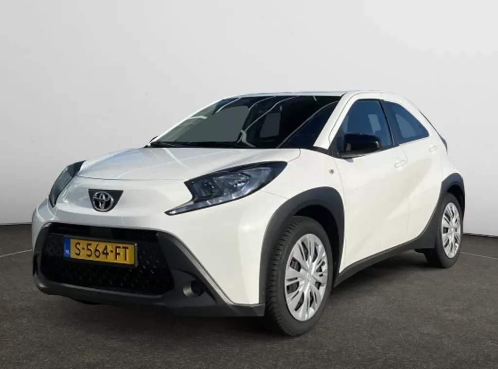 Toyota Aygo X (2023) — foto 1