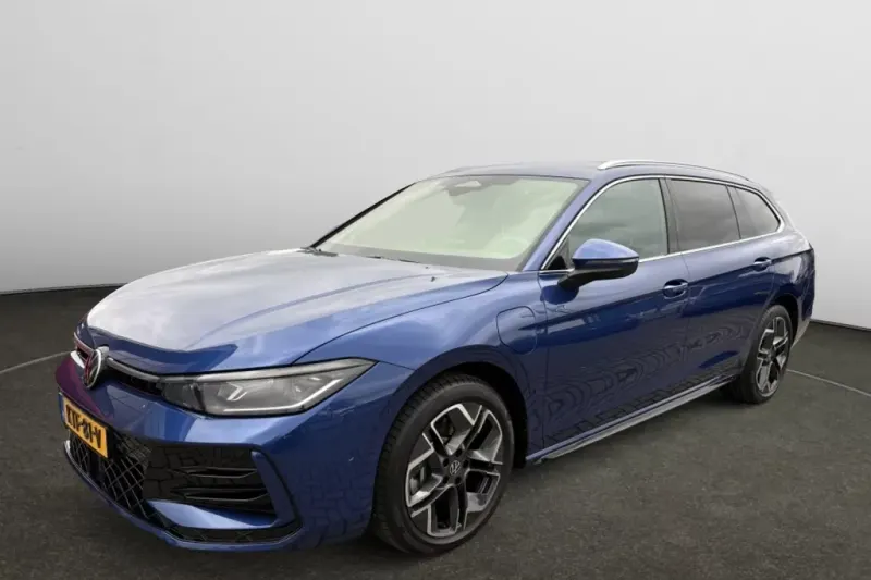 Volkswagen Passat (2025)