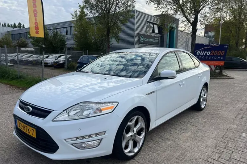 Ford Mondeo (2011)