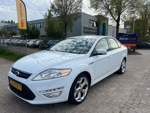 Ford Mondeo (2011) — foto 1