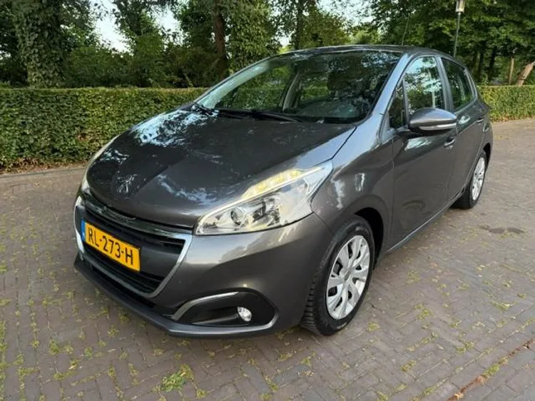Peugeot 208 (2017) — foto 1