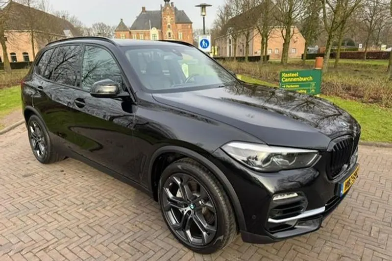 BMW X5 (2020)