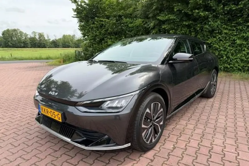 Kia EV6 (2023)