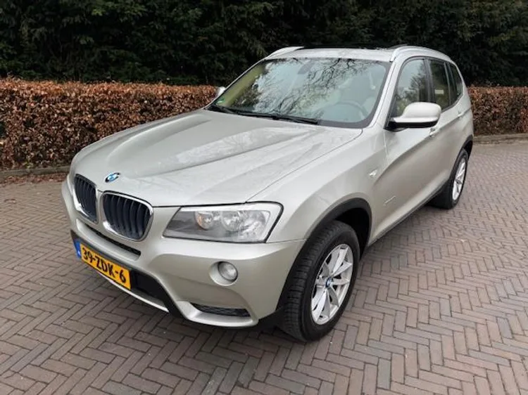 BMW X3 (2012) — foto 1