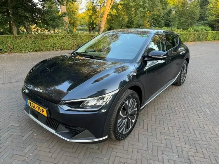 Kia EV6 (2022) — foto 1