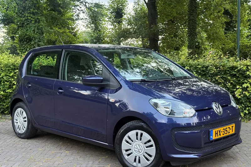 Volkswagen Up! (2016)