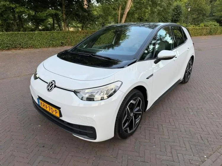 Volkswagen ID.3 (2022) — foto 1
