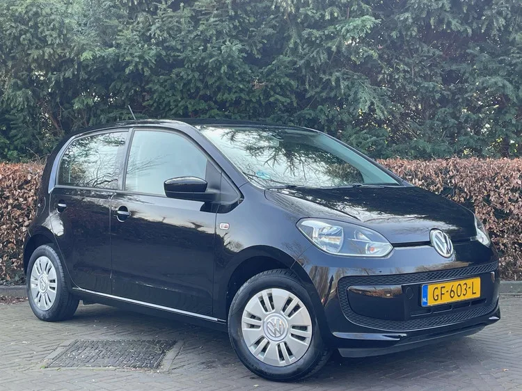 Volkswagen Up! (2015) — foto 1