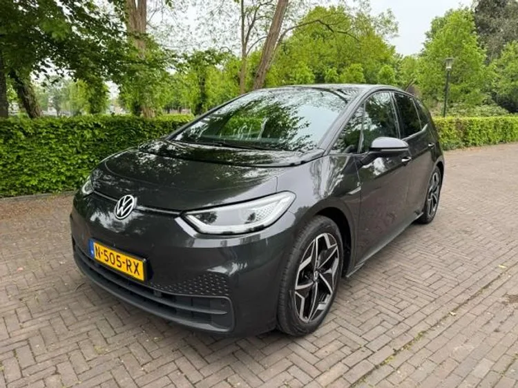 Volkswagen ID.3 (2021) — foto 1