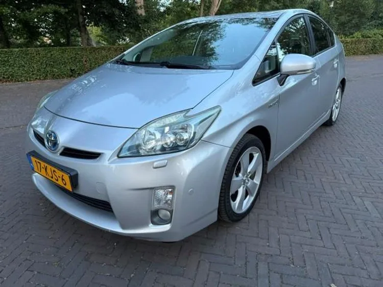 Toyota Prius (2010) — foto 1