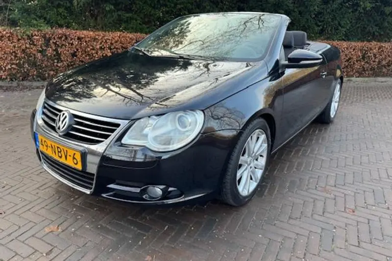 Volkswagen Eos (2010)