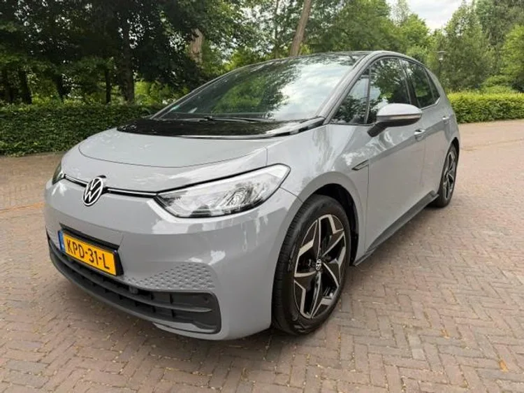 Volkswagen ID.3 (2023) — foto 1