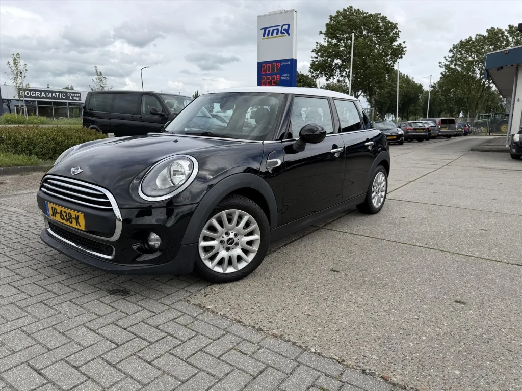 MINI One (2016) — foto 1