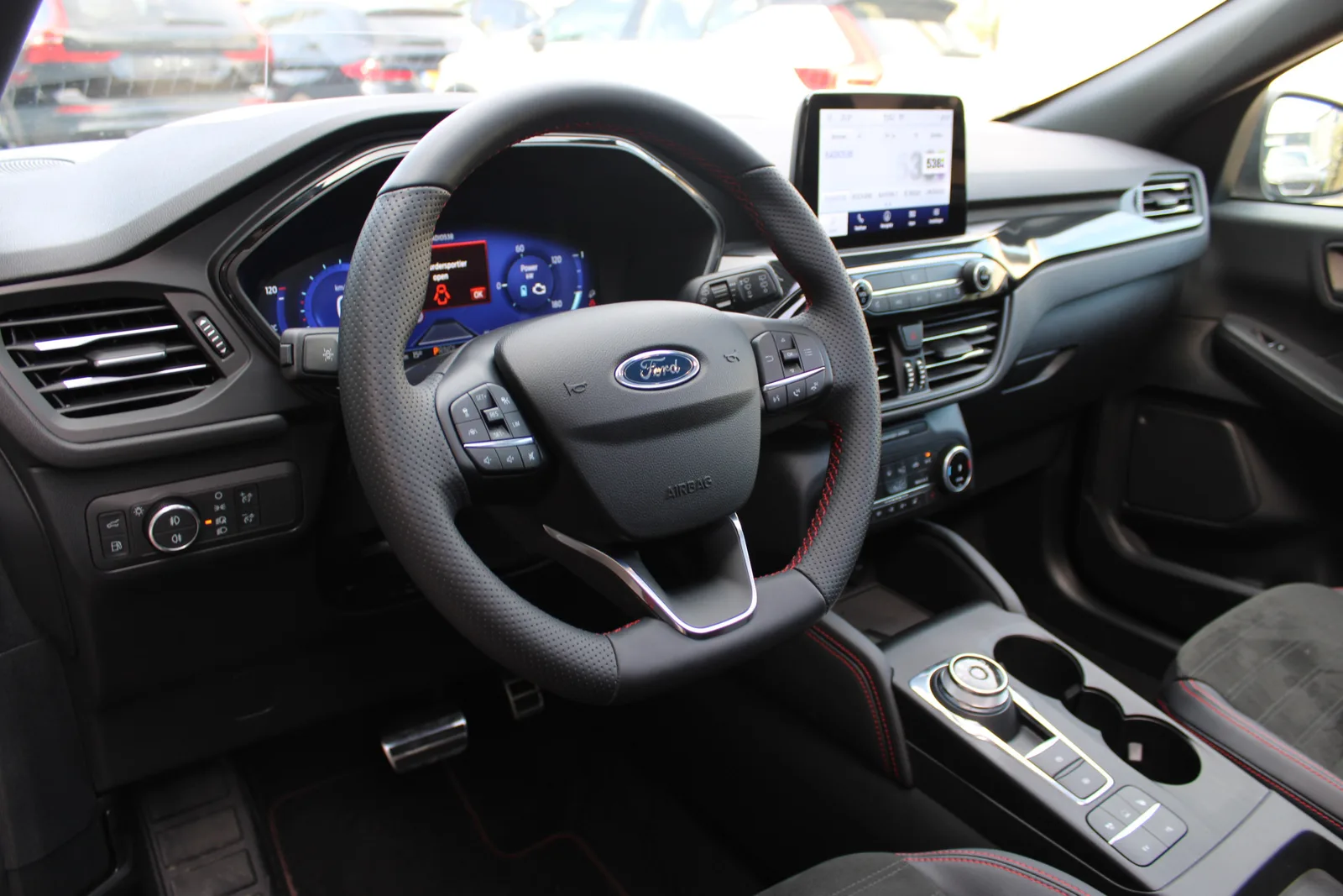 Ford Kuga (2026) — foto 1